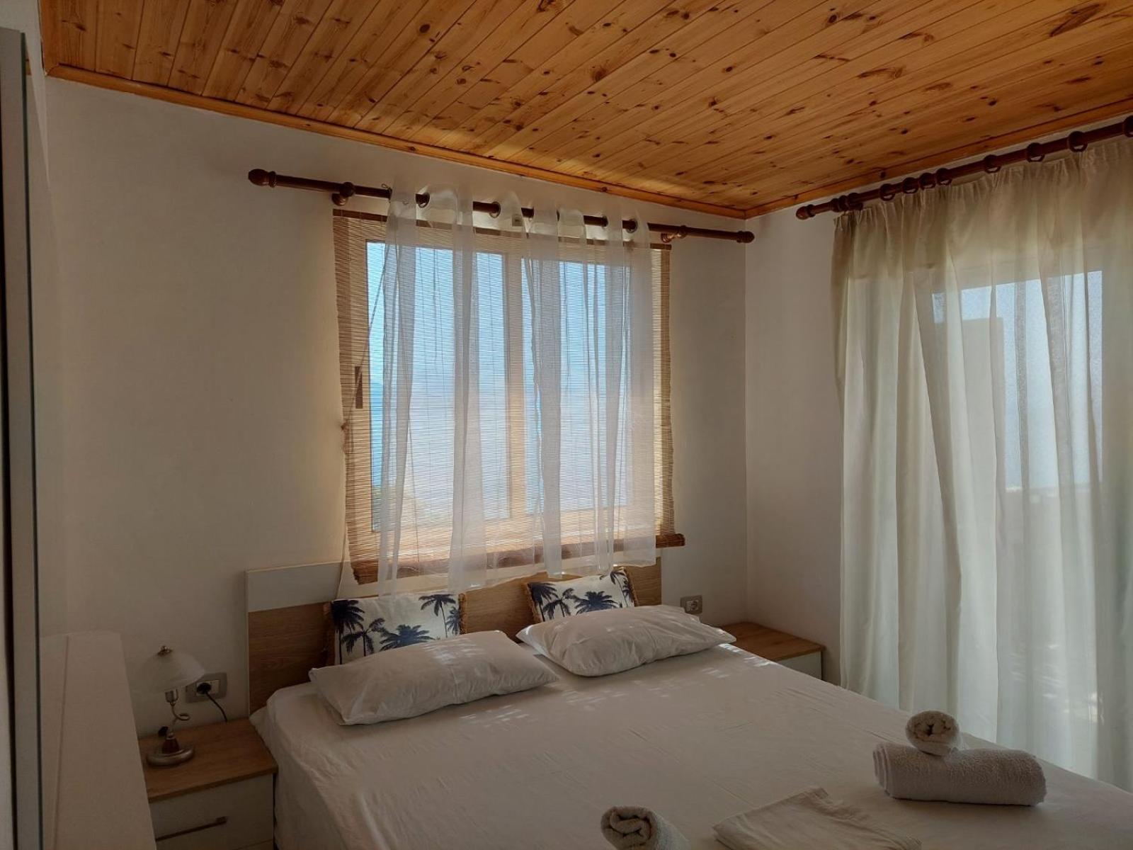 Qeparo Antonio Rooms 外观 照片