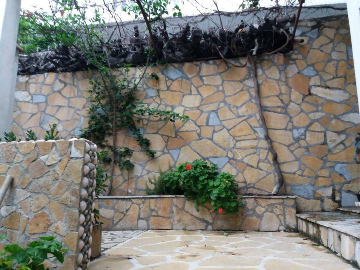 Qeparo Antonio Rooms 外观 照片
