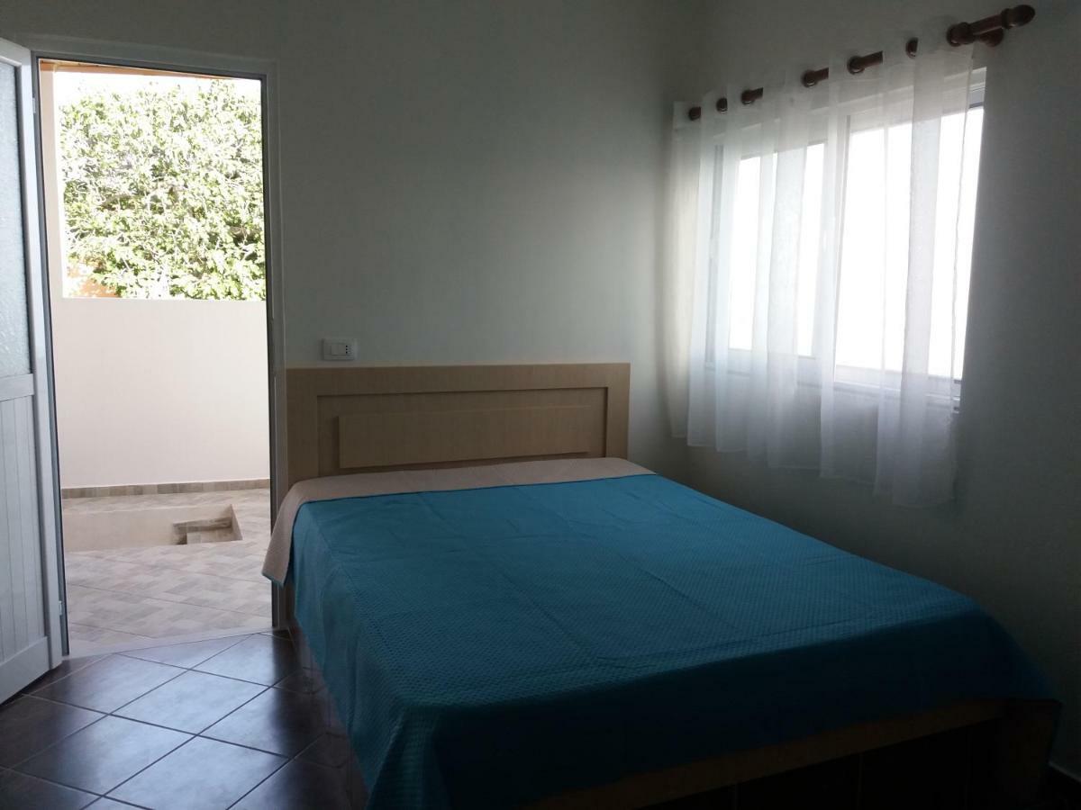 Qeparo Antonio Rooms 外观 照片